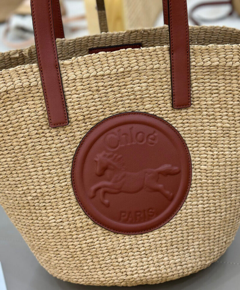 Chloe Large Horse Medal Basket In Natural Fibers